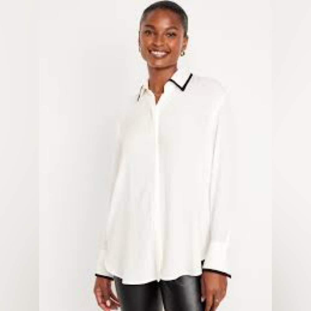 Old Navy Loose Crepe Button Down Shirt - Cream with Black Trim (L)